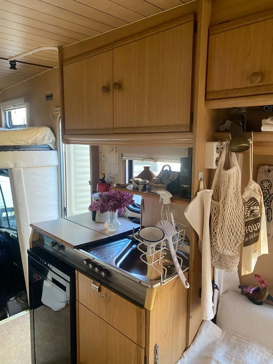 Build photo: Carolien's Camper